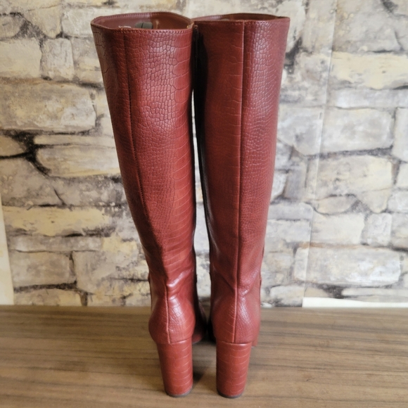 SHE&IN burgundy size 6.5 boots - Picture 9 of 14